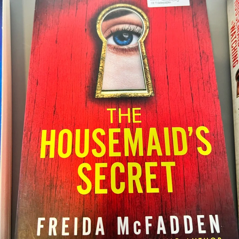 The Housemaid Series by Freida McFadden - Picture 3 of 9